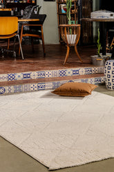 Jolly JL001 Krem Yumuşak Dokulu Halı Makine Halısı